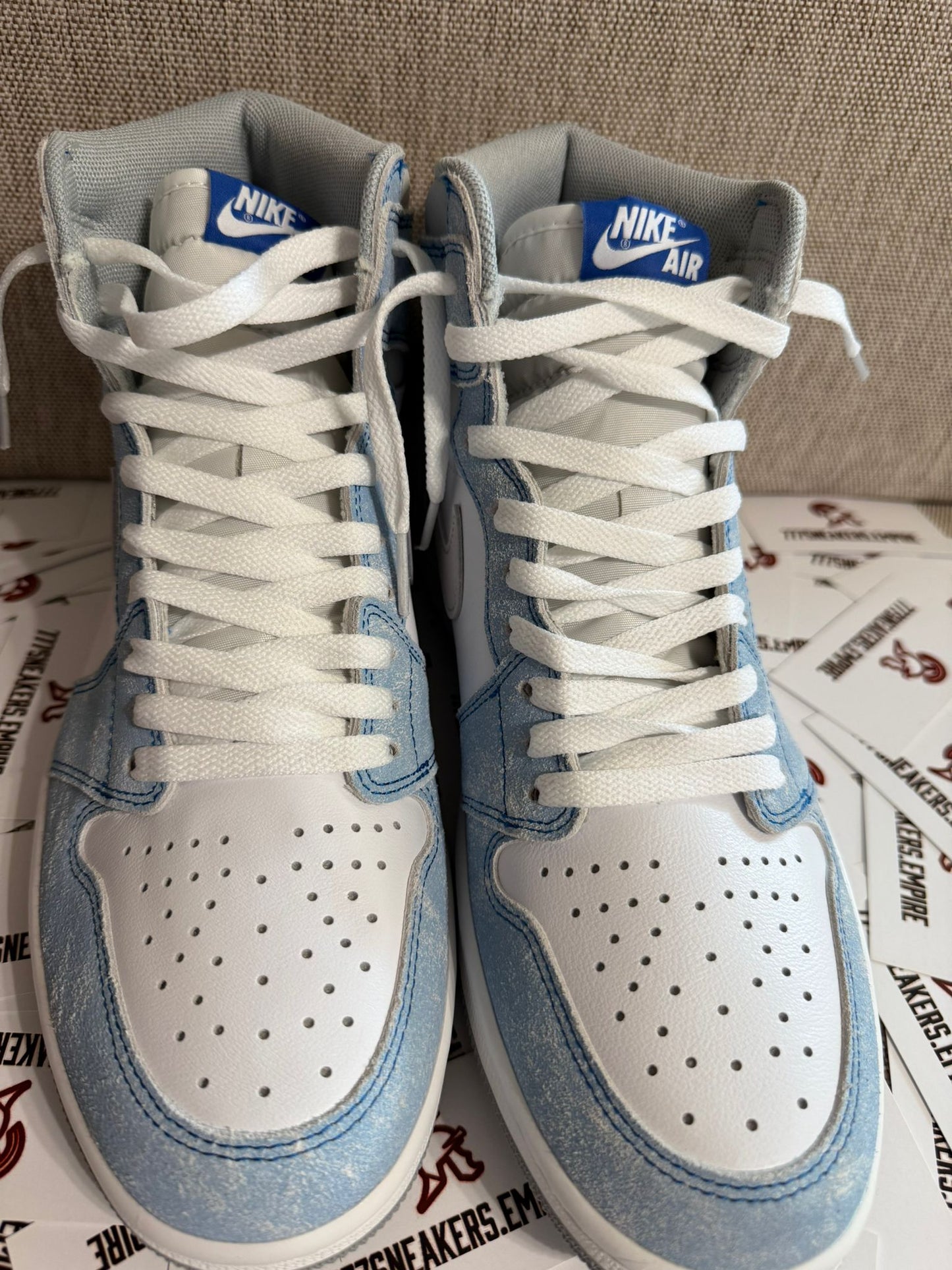 Jordan 1 High "Hyper Royal"