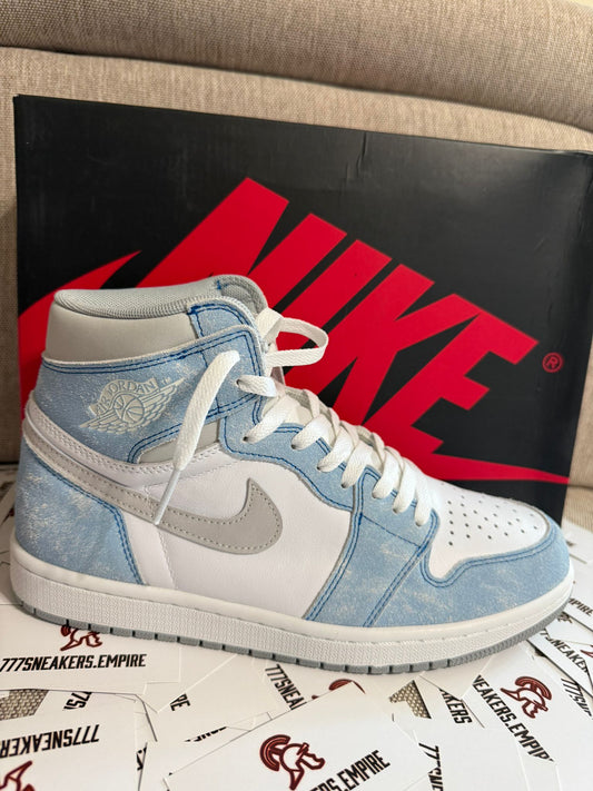 Jordan 1 High "Hyper Royal"