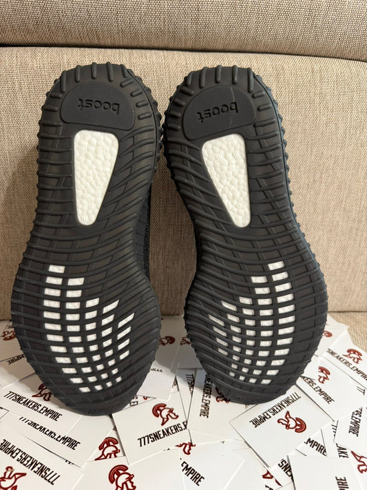 Adidas Yeezy Boost 350 V2 "Oreo"